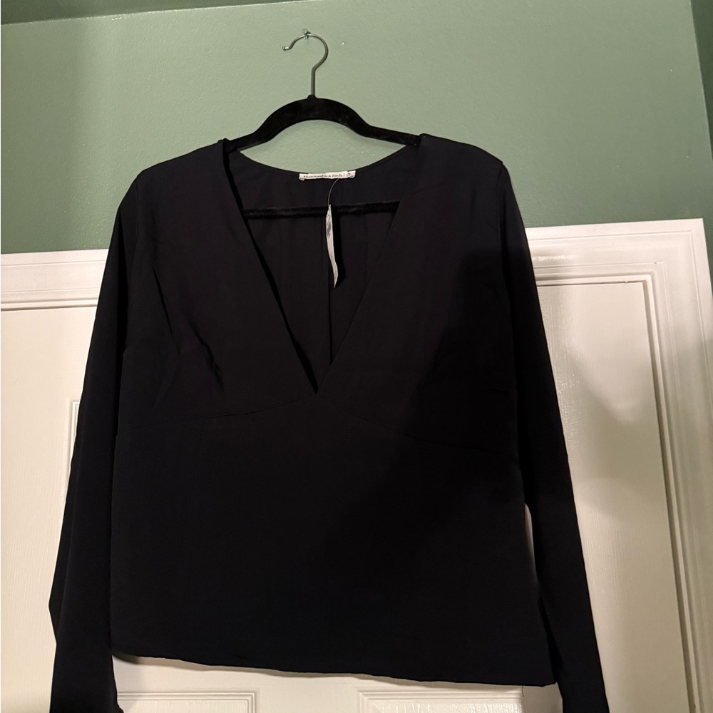 Abercrombie & Fitch Black Long Sleeve Blouse
